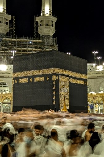destination image
